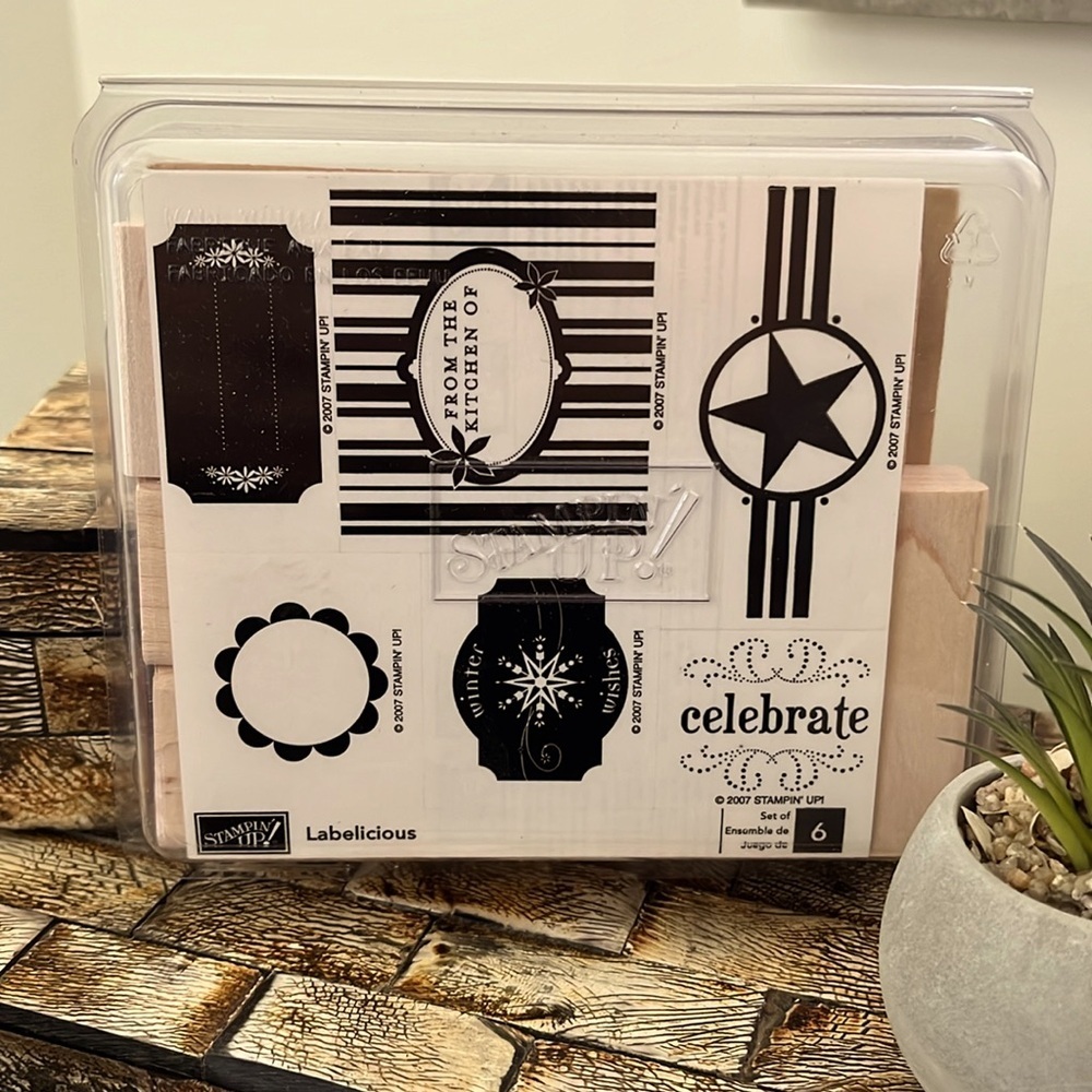NEW STAMPIN' UP! Labelicious Stamps with Wood Mounts - Set of 6